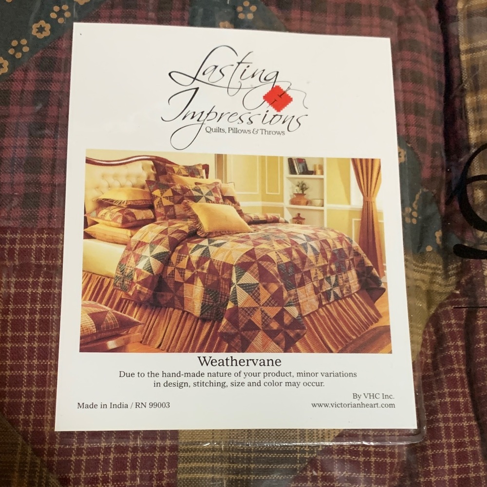 VICORIAN ❤️-Impressions- Weathervane Quilt in Barn Red,Brown and Cream Patchwork
